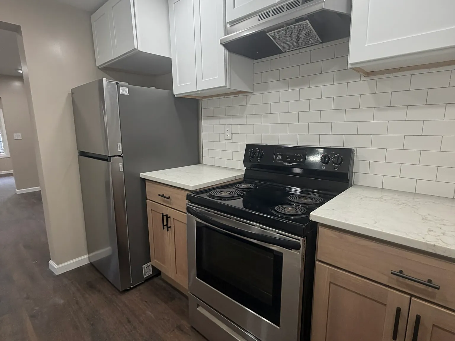4 bed, 1.5 bath, $1,550 — Photo 2