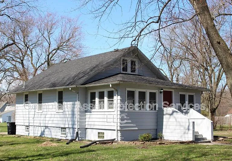 2830 Blake Rd — Photo 1