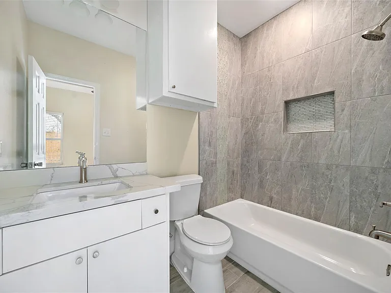 5618 Ridgeway Dr #B — Photo 14