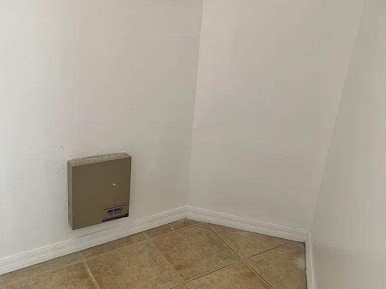 1646 Oak Hill Trl — Photo 24