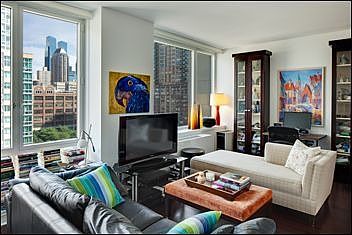 2nd image of 100 Riverside Blvd APT 11U