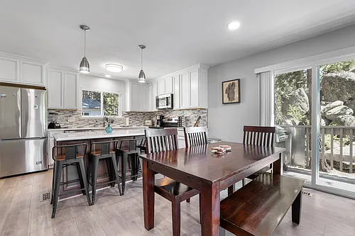 172 Palisades Dr #A Photo 1