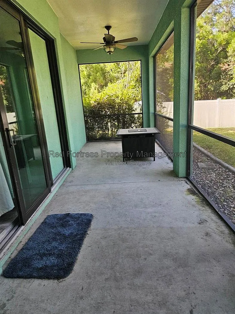 3 bed, 3.5 bath, 1752 sqft, $2,300 — Photo 3