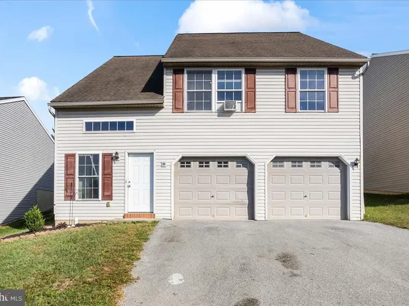 112 Twin Creeks Dr #L-0166, Jonestown, PA 17038