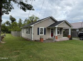 136 Ruby Ave, Elizabethton, TN 37643
