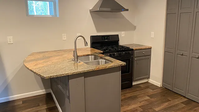 280 Saint Simons Cv — Photo 5
