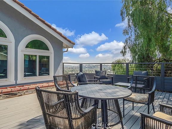 2nd image of 4124 Barrett Rd