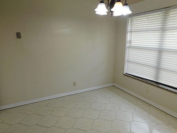 4th image of 12299 Forest Greens Dr