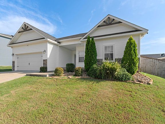 3rd image of 313 Kings Ranch Dr