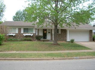 1108 N Fern Ave, Broken Arrow, OK 74012