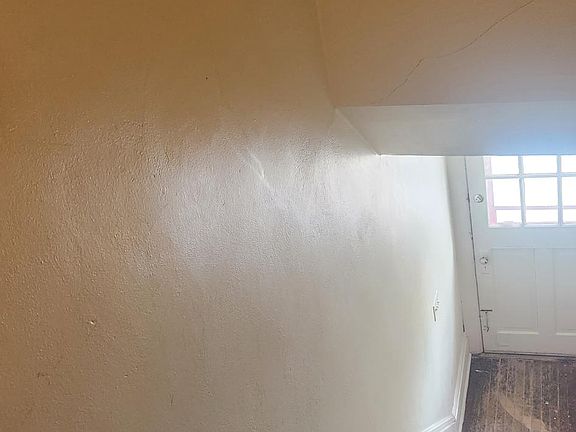 3rd image of 311 W Cross St APT 2