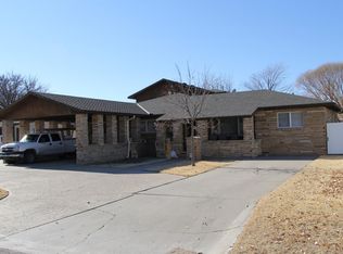 1003 S Adams St, Hugoton, KS 67951
