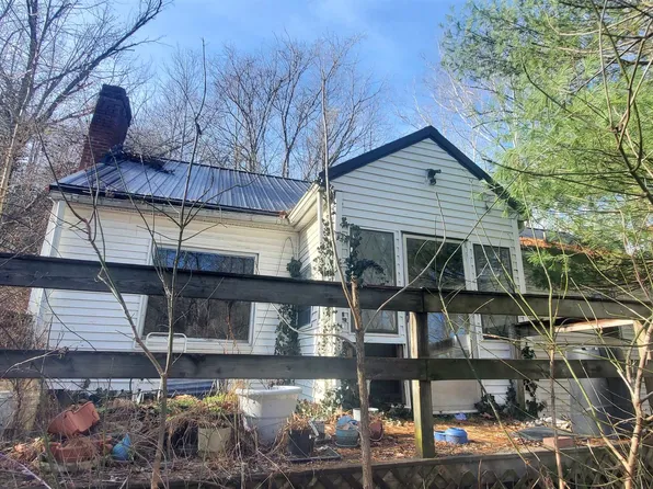 461 Culp Crk, Argillite, KY 41121