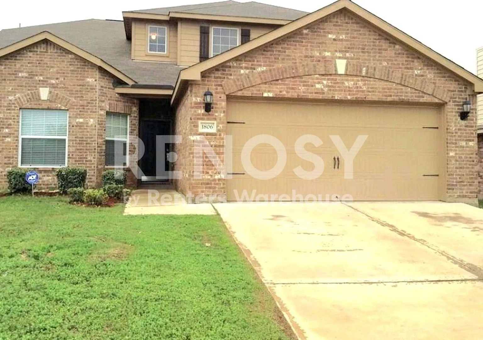 **Price Drop for Quick Move IN** A lot of House for the Money. Beautiful 4 bedroom home in Anna, Tx — Photo 1