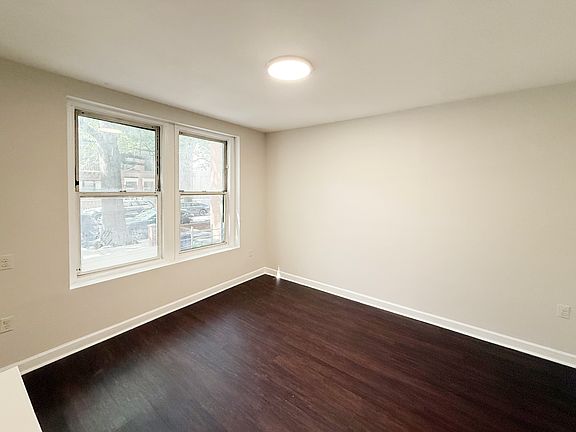 3rd image of 24-25 27th St #1F