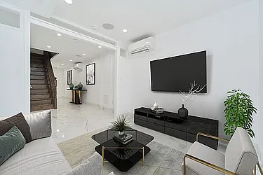 Rented by Living New York