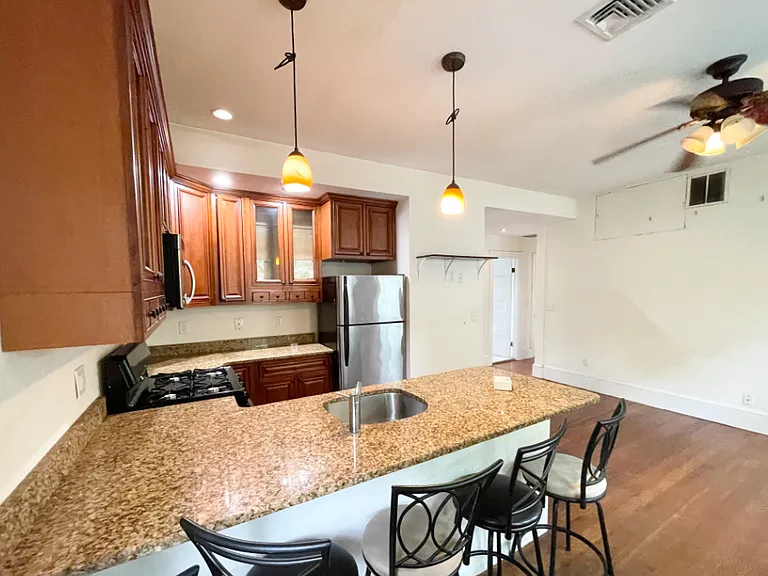 112 Hillside St #2A — Photo 2