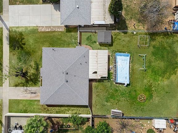 4th image of 9721 Indiana Ave