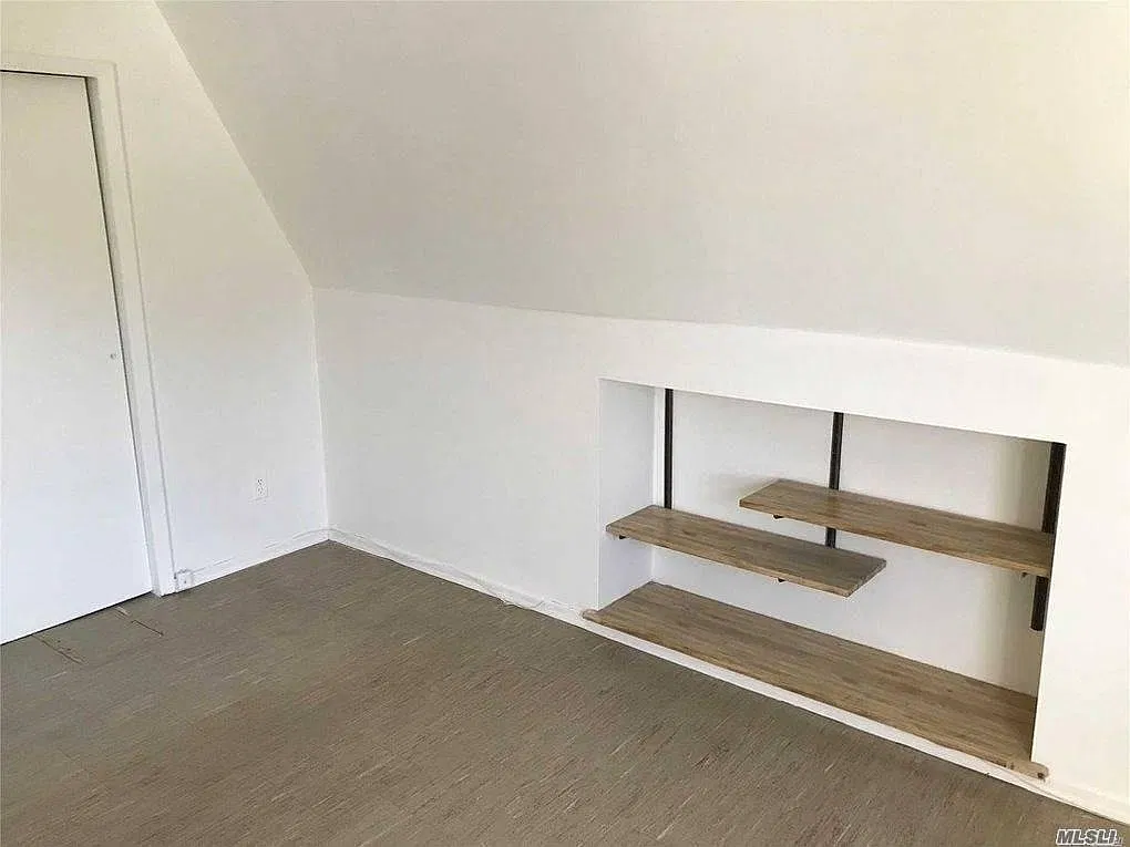 2 bed, 900 sqft, $1,700 — Photo 4