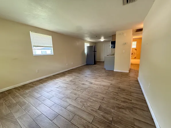 8216 N 12th St APT A, Tampa, FL 33604