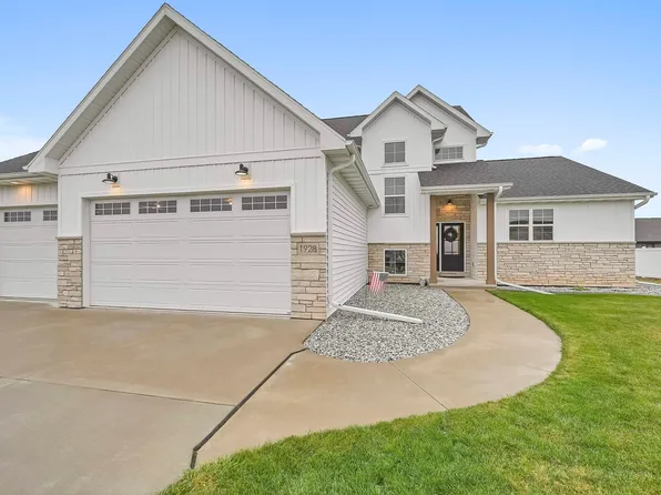1928 Wizard Way, De Pere, WI 54115