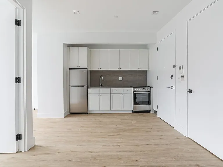 2510 Bedford Ave #5M — Photo 5