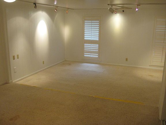 5th image of 1719 Brogan Dr