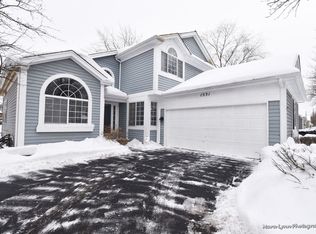 1531 Burr Oak Cir, Aurora, IL 60506