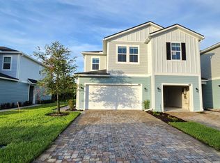 451 Brandon Lakes Dr, Saint Augustine, FL 32092