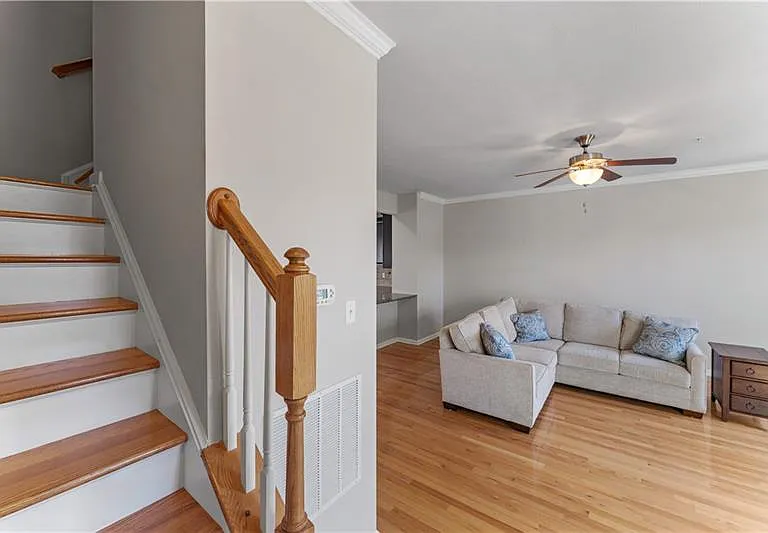 410A Fairmont Dr — Photo 17