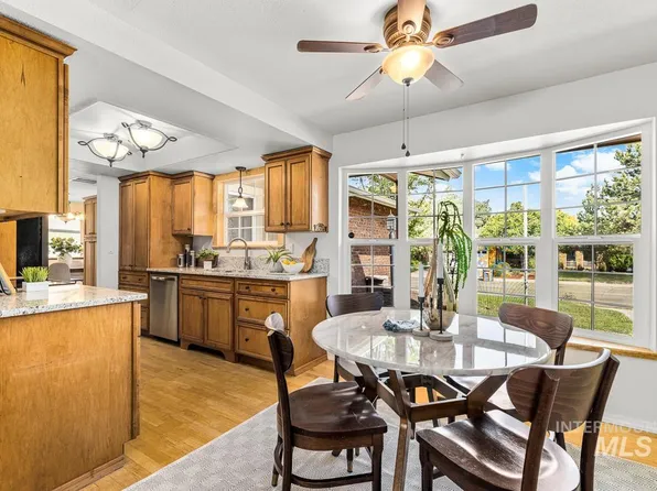 9001 W Brookview Ct, Boise, ID 83709