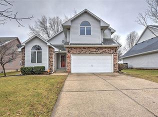 1325 Manor Dr, Decatur, IL 62526