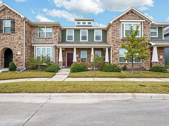 2nd image of 3905 Hometown Blvd