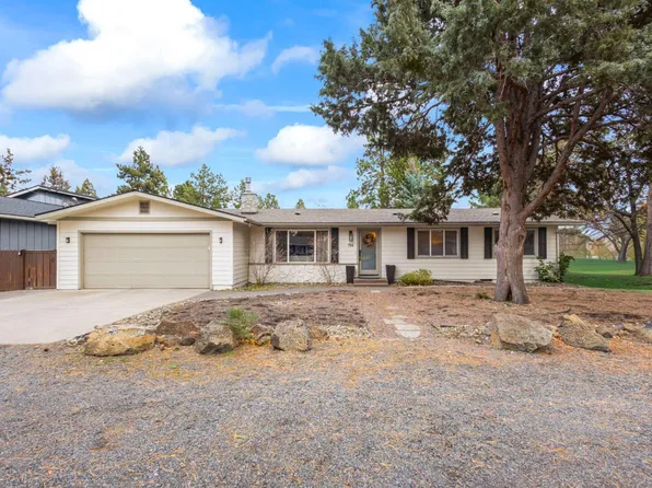 194 SE Cessna Dr, Bend, OR 97702