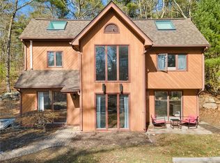 1110 Maple Valley Rd, Coventry, RI 02827