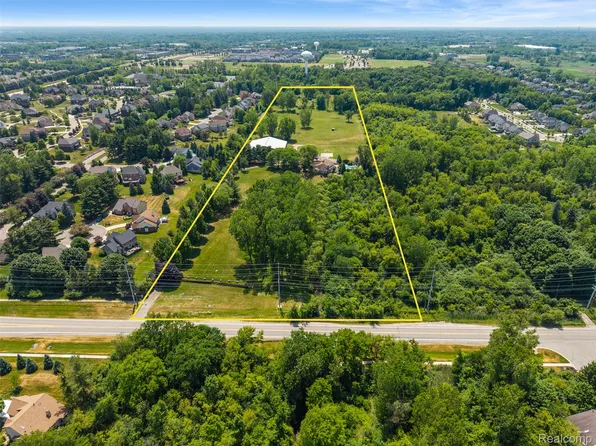 47915 Six Mile Rd, Northville, MI 48168