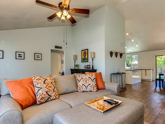 4th image of 1401 E Tonto Ln