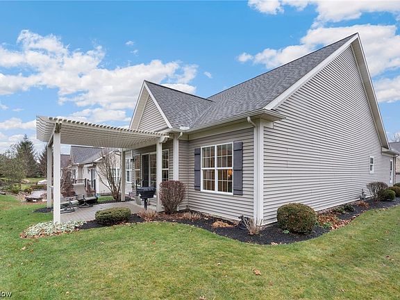 2nd image of 8491 Alexis Dr