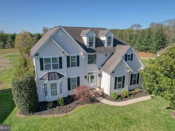 415 Orchard Grove Dr, Camden Wyoming, DE 19934