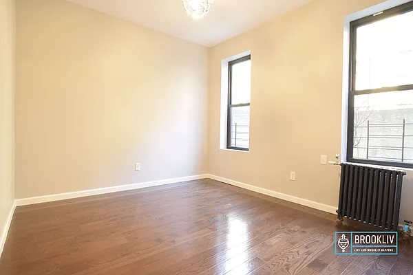 Rented by null | media 6