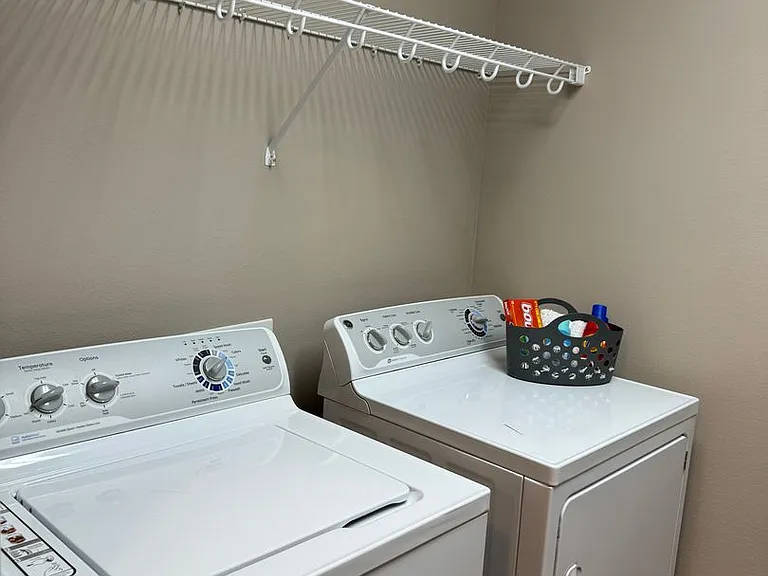 Aspen Trail Apartments — Photo 90