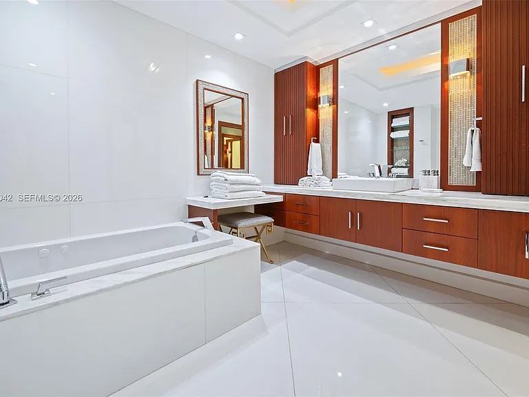 18201 Collins Ave #5201 — Photo 22