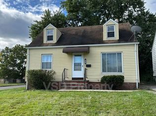 21516 Watson Rd, Maple Heights, OH 44137