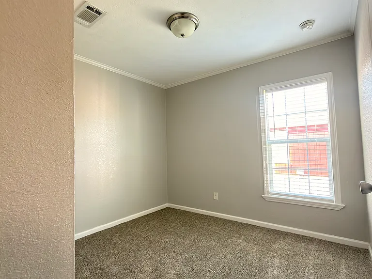 7109 W Loop 1604 N #301 — Photo 5
