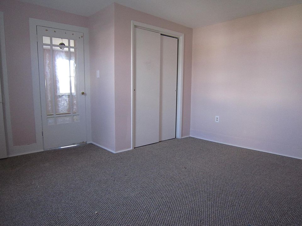 57 1st St Pittston PA Zillow