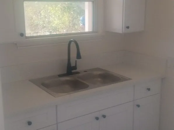 3709 La Rue St APT 2, Riverside, CA 92509