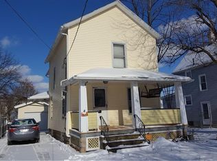 123 Oak St, Elyria, OH 44035