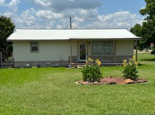 1 S Donehoo St, Kingston, OK 73439
