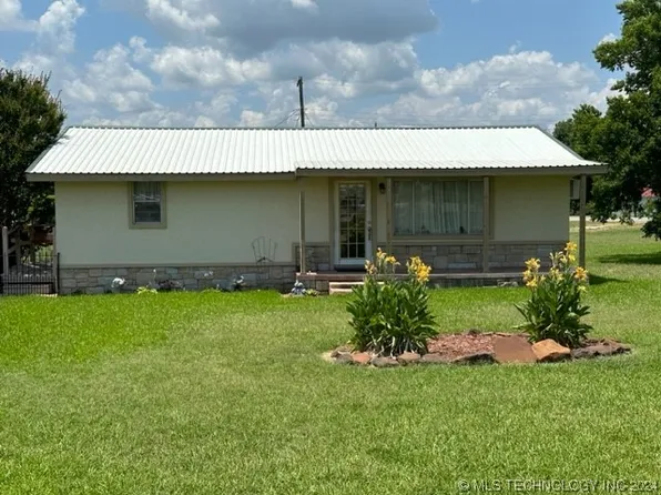 1 S Donehoo St, Kingston, OK 73439