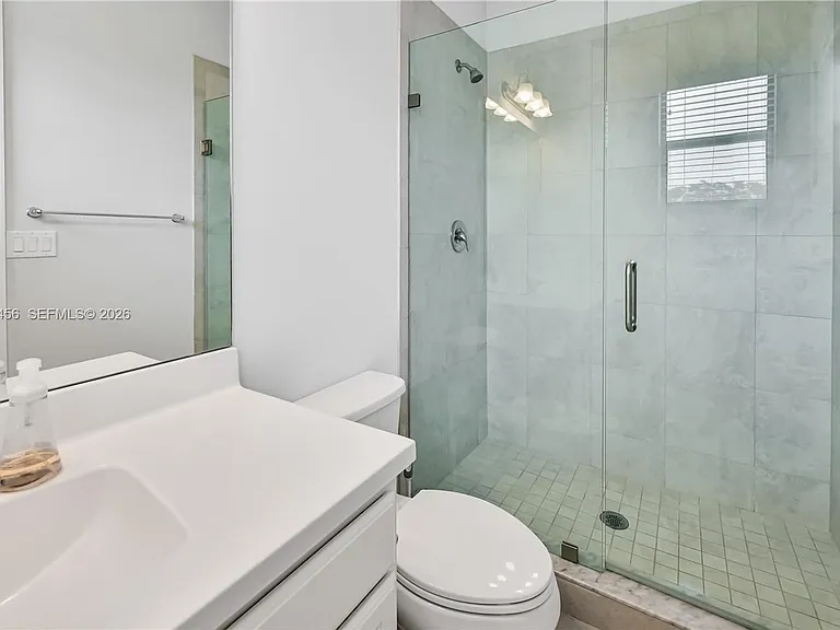 8645 NW 39th Ct — Photo 19